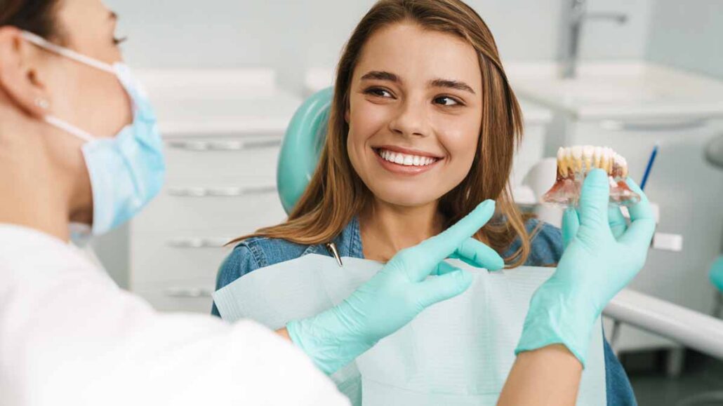 How to Fix a Cracked Tooth Naturally